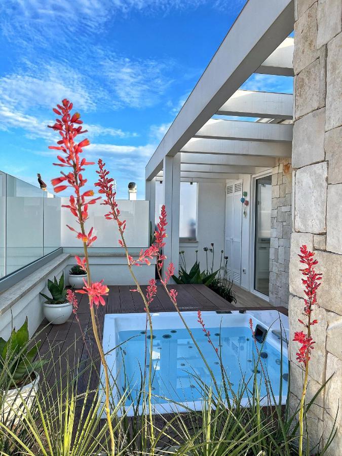 Sky Garden Locazione Turistica Apartment Полиняно а Маре Екстериор снимка